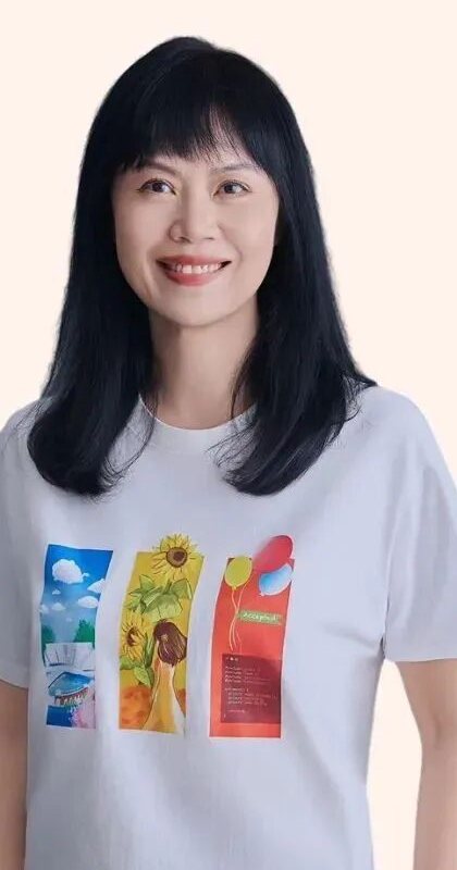 拙壮程长校长刘晓红教授